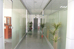 企業(yè)展示三